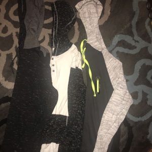 Bundle of 3 men’s hooded long sleeve tees! EUC!